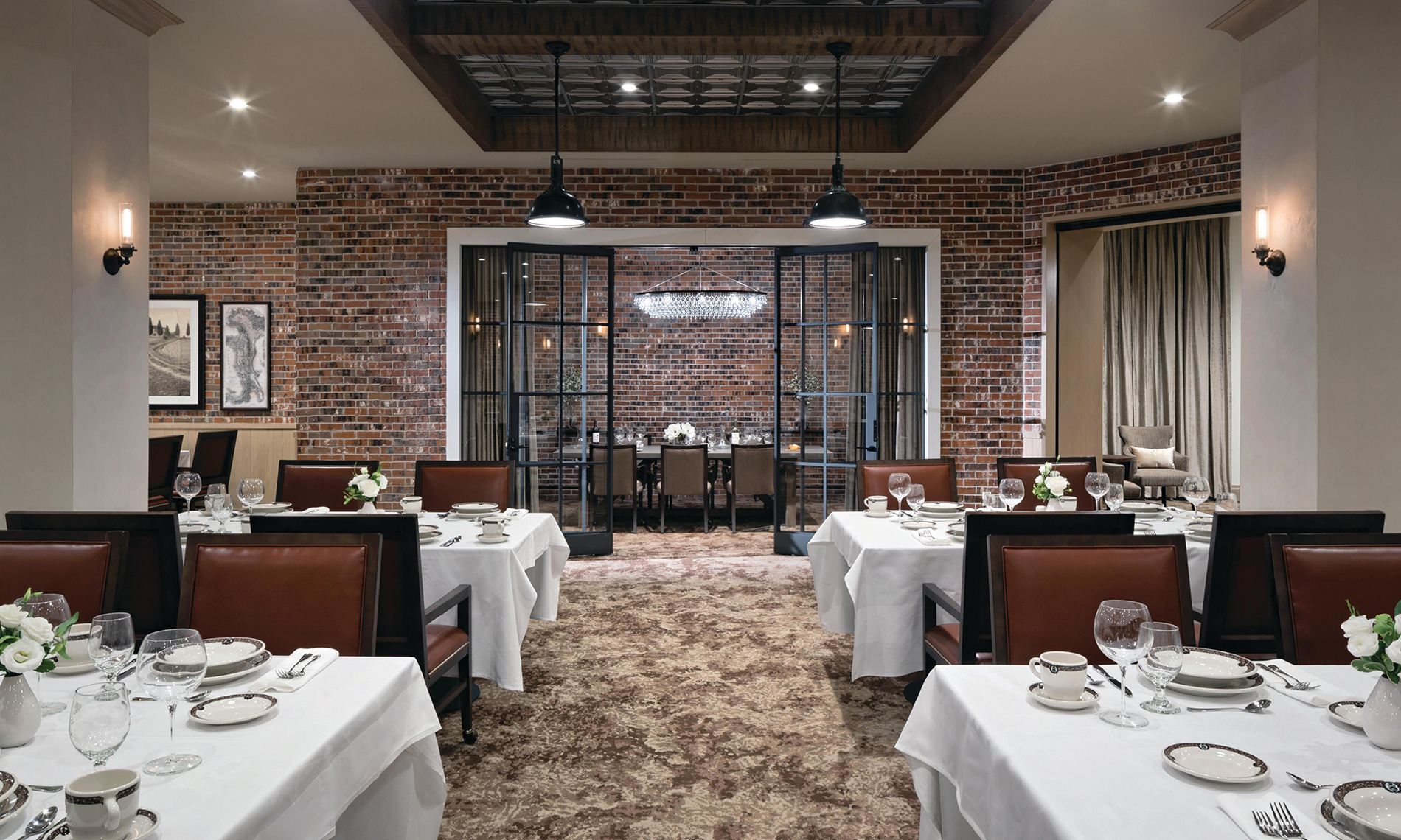 Gustoso dining room at the Watermark at Brooklyn Heights