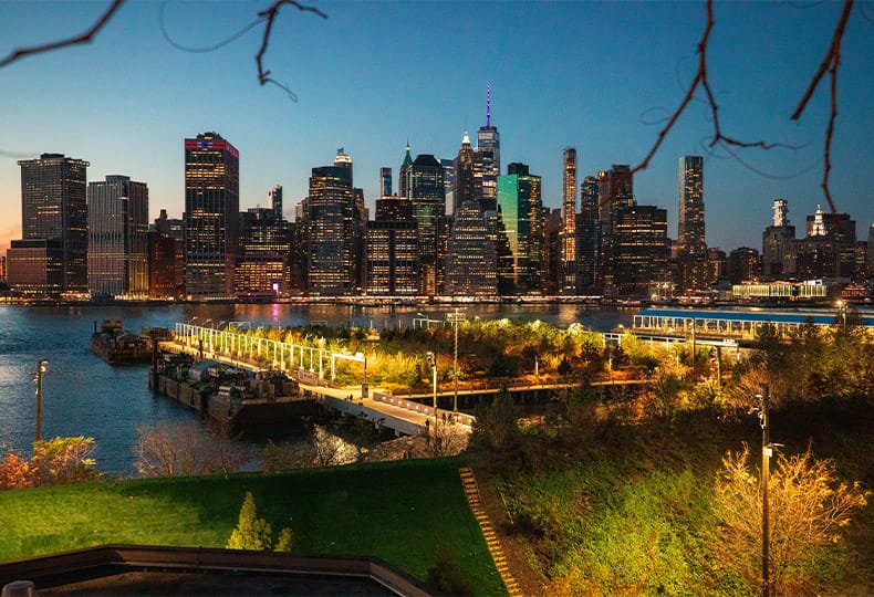 brooklyn heights promenade at night
