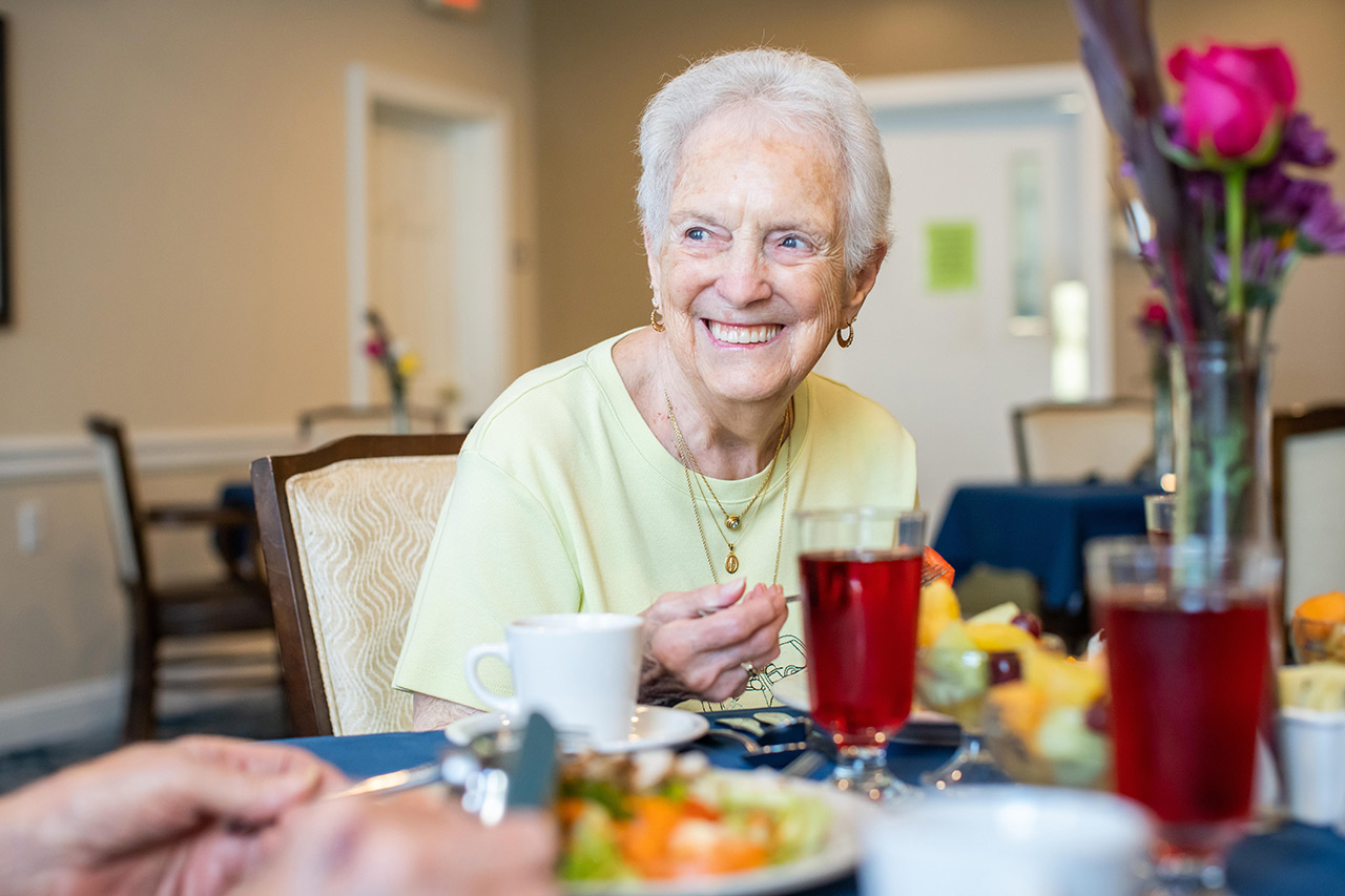 Dining Residents