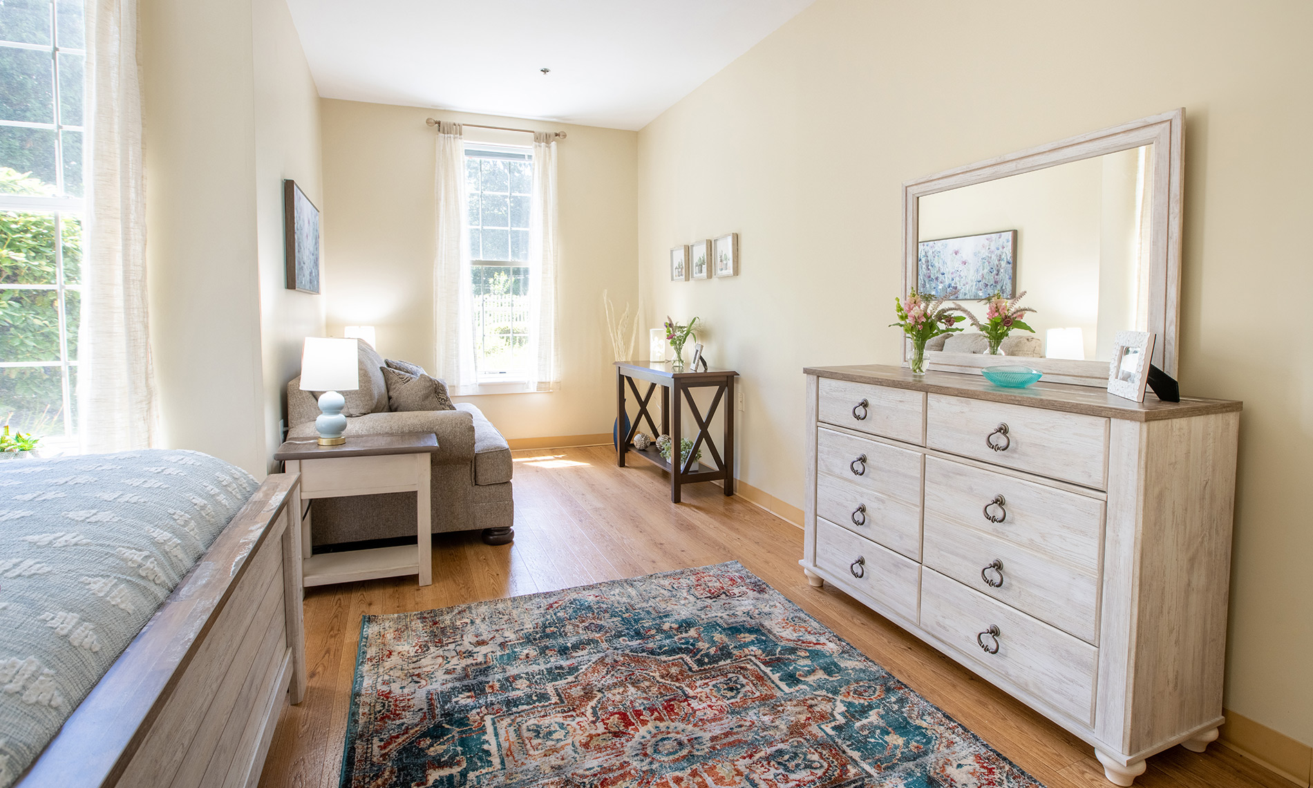 One Bed Room