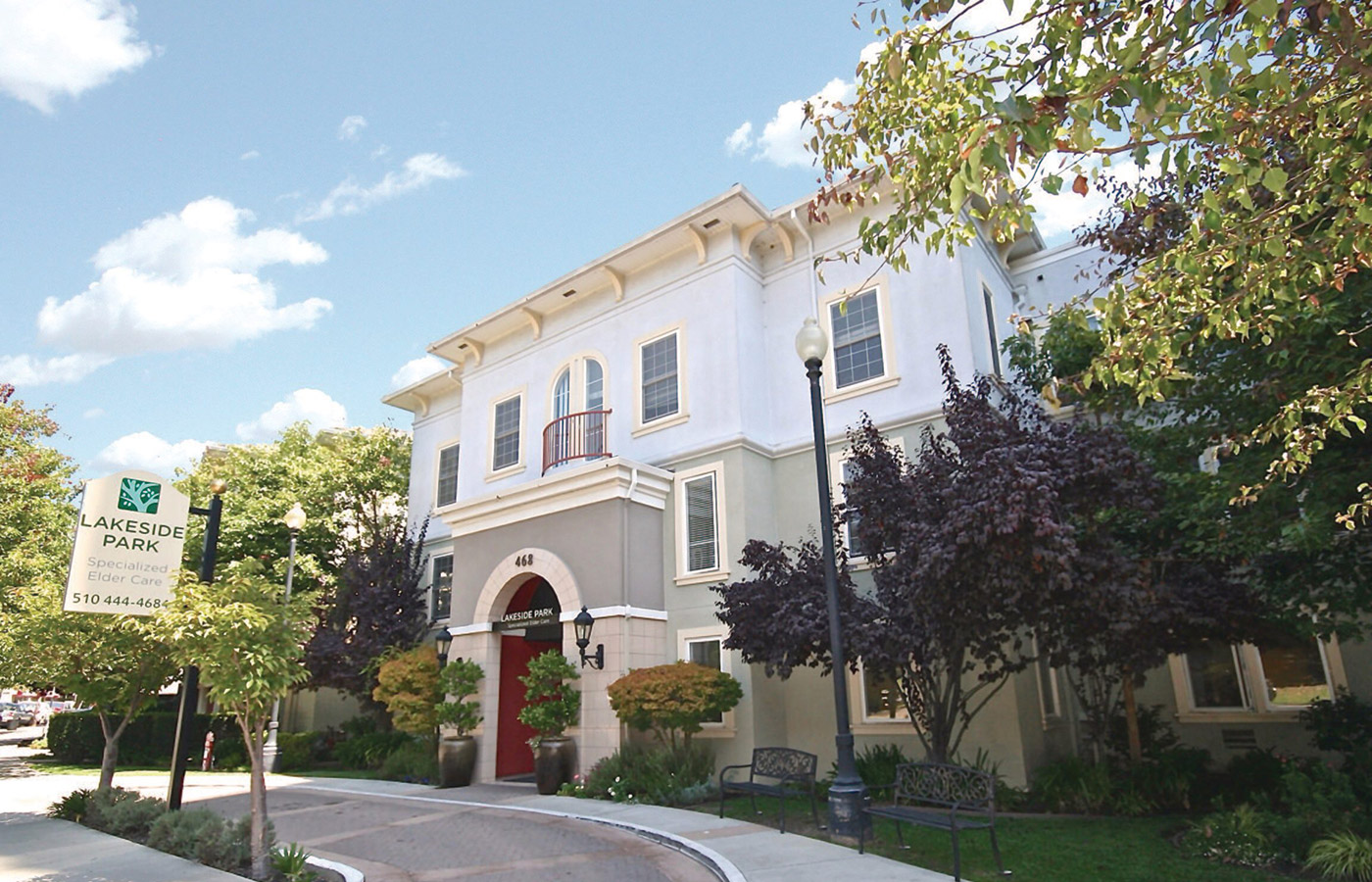 Lakeside Park Building
