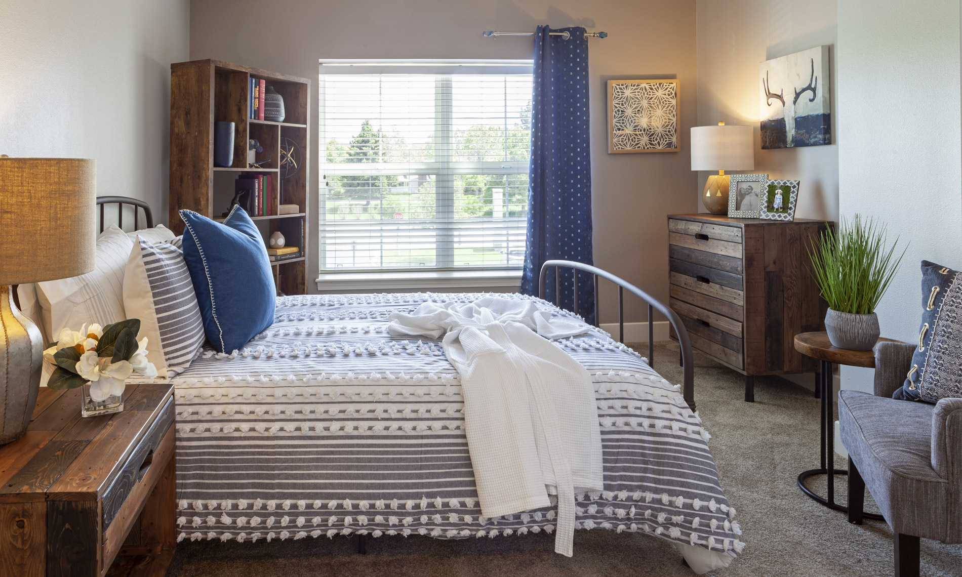 Bright bedroom with twin bed and large window