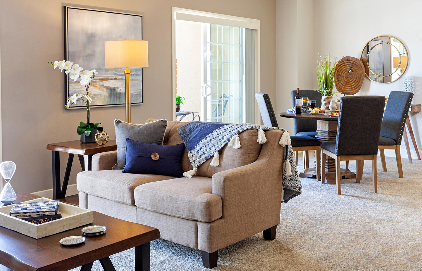 The living room of St Andrew 2 bedroom appartments