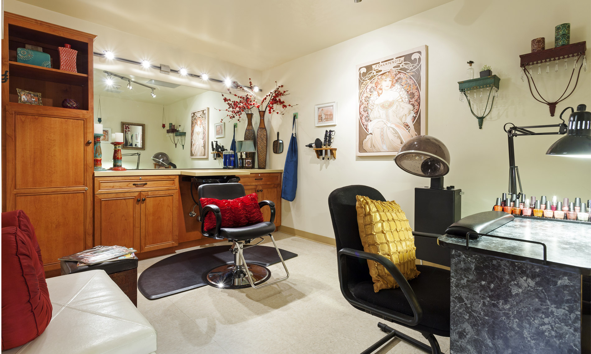  The Salon Area available to all resident 