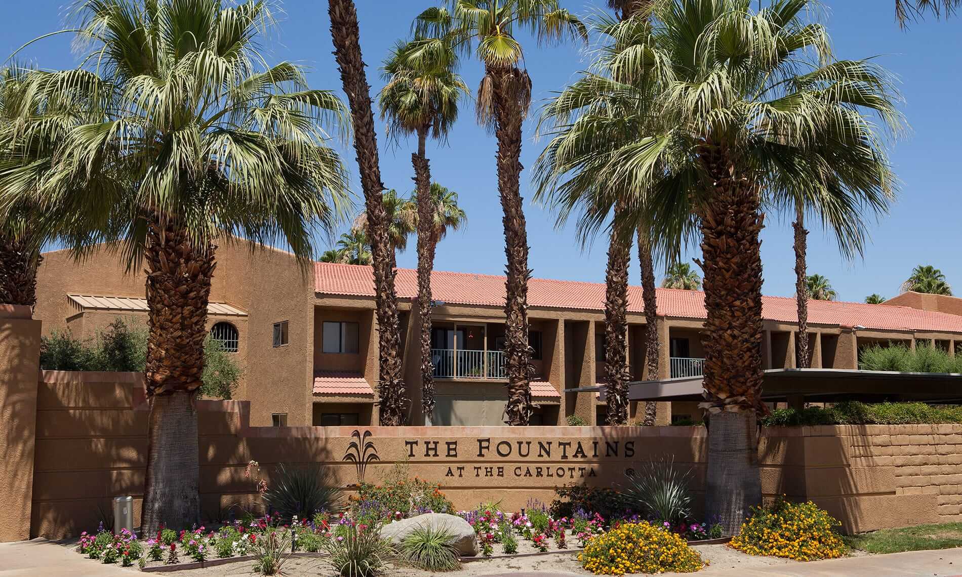 The entrance of the Fountains at the Carlotta in Palm Desert, CA