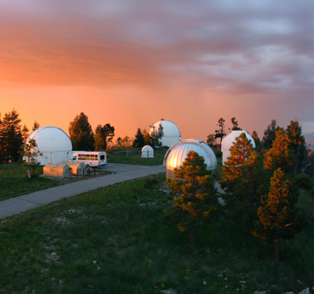 The Mt. Lemmon SkyCenter is a science and astronomy destination that shouldn’t be missed. The Steward Observatory is part of the Department of. The SkyCenter lies just north of Tucson, AZ. at the 9,157 ft. summit of Mt. Lemmon. An educational adventure from the University of Arizona.