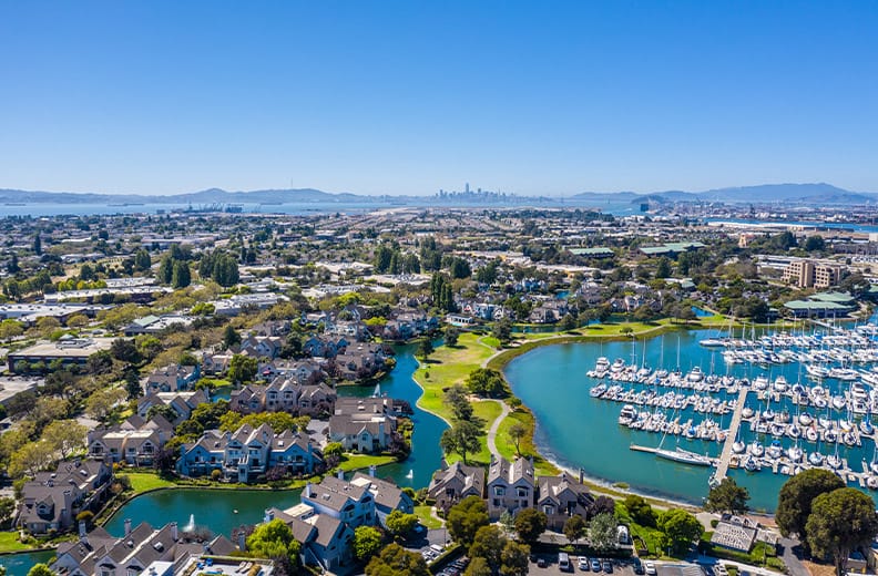 Residential neighbours and the harbor in Oakville, Ca