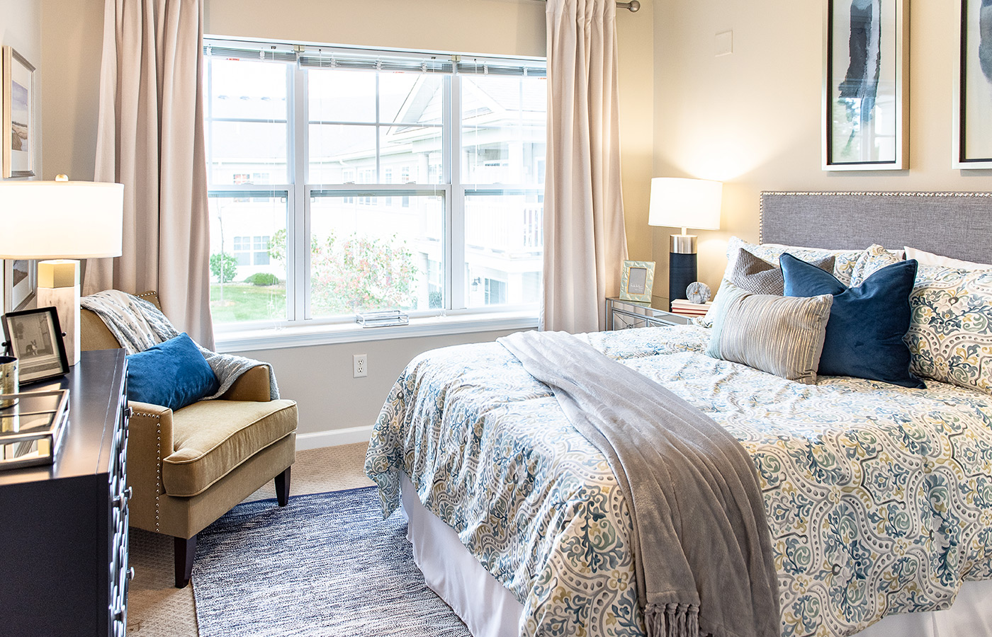 A fully furnished bedroom.