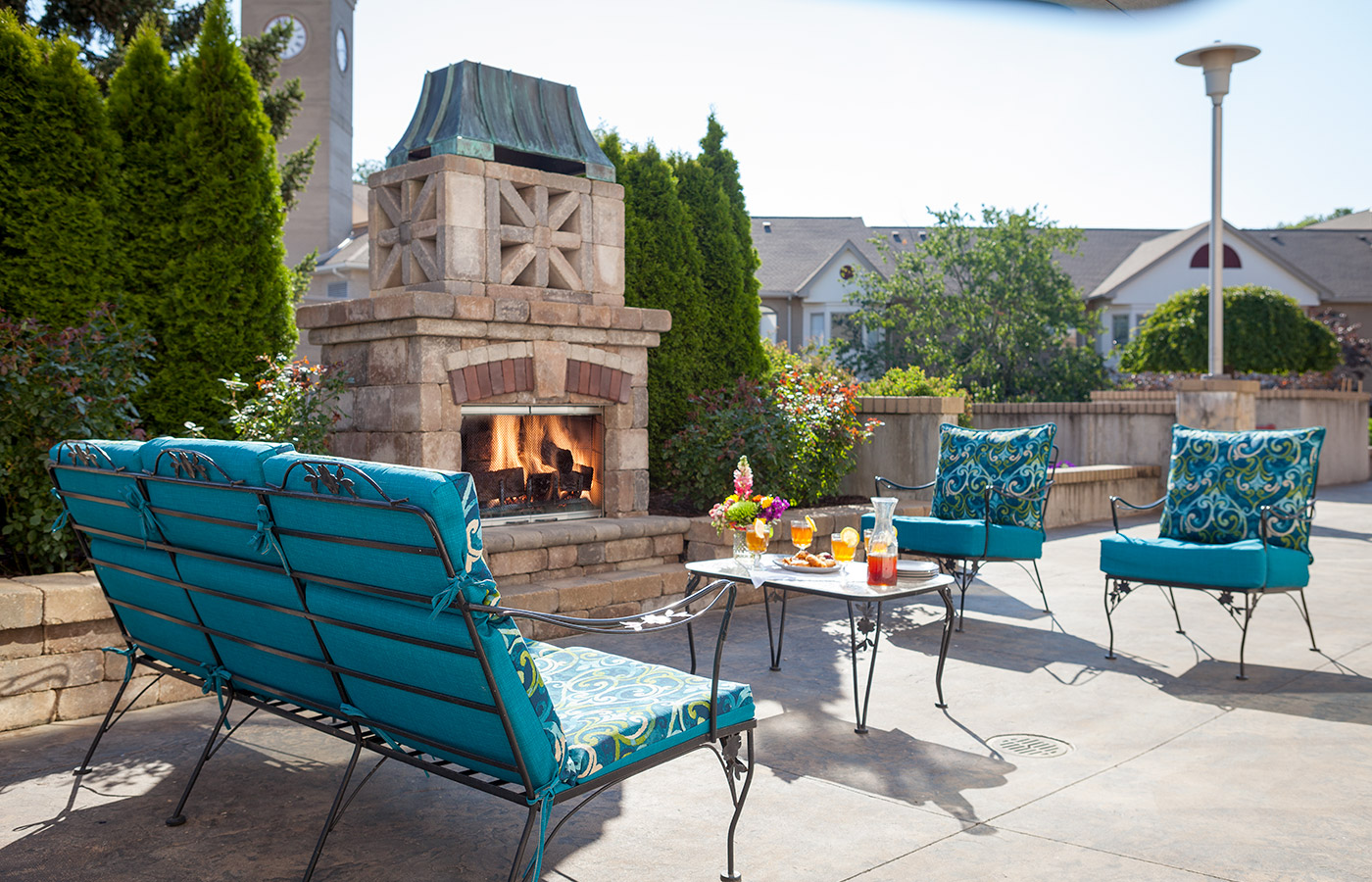 Patio chairs with fireplace Patio chairs with fireplace